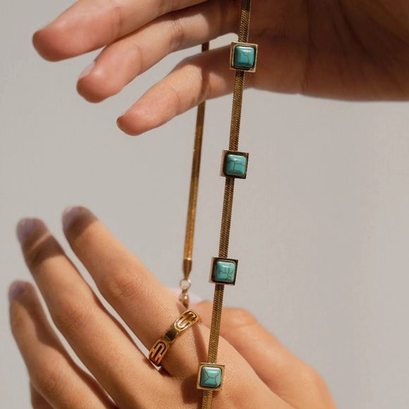 Turquoise Blue Stone Square Herringbone Necklace - Picture 4 of 17